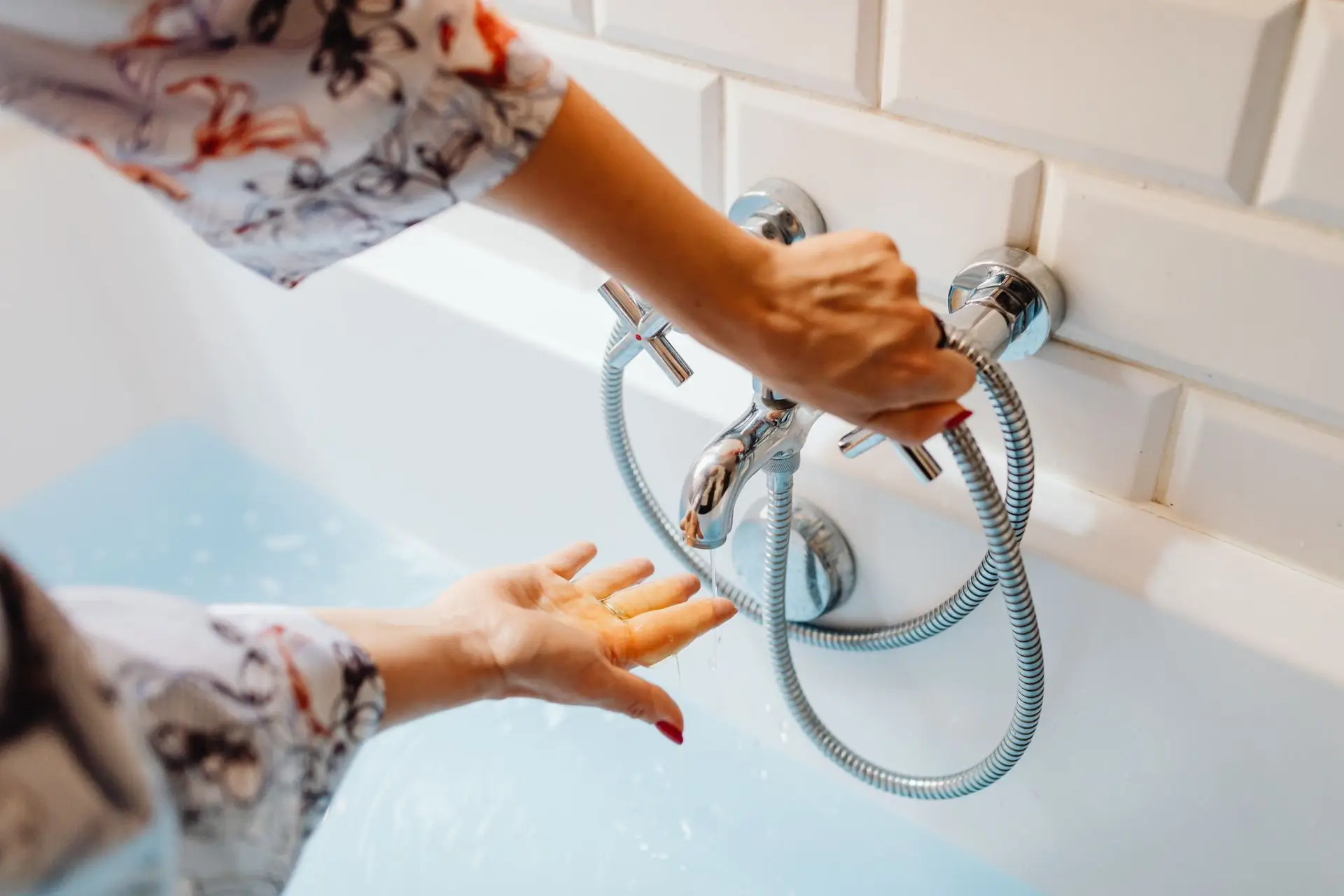 Bathroom & Hot Water